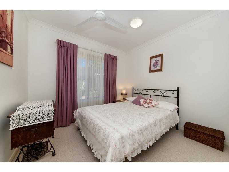 41 ROBERTSON Drive, Burnside QLD 4560