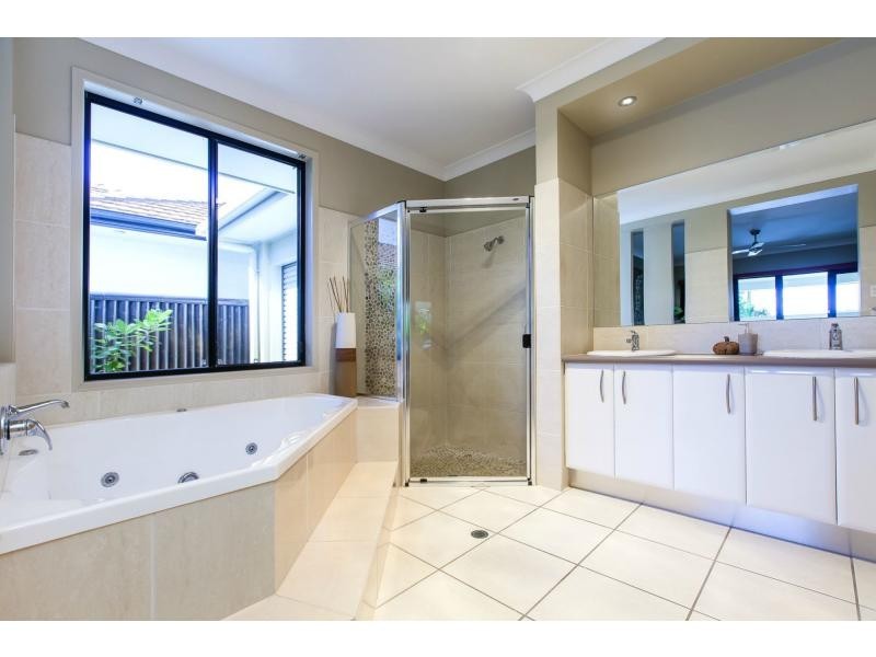 9 REGAL Crescent, Sippy Downs QLD 4556