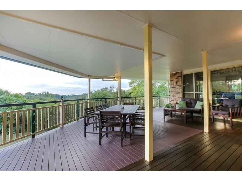 136 BLACKALL RANGE Road, Woombye QLD 4559
