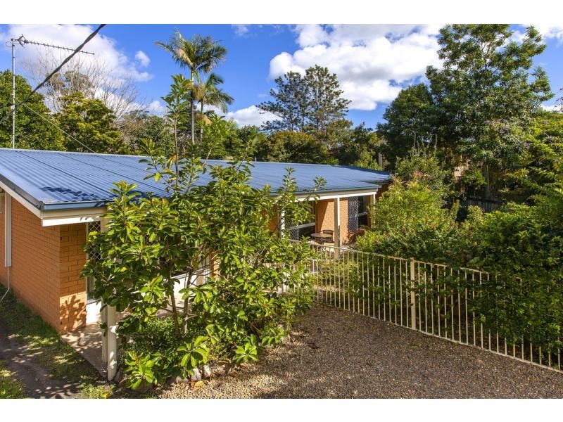 5 STANLEY STREET, Palmwoods QLD 4555