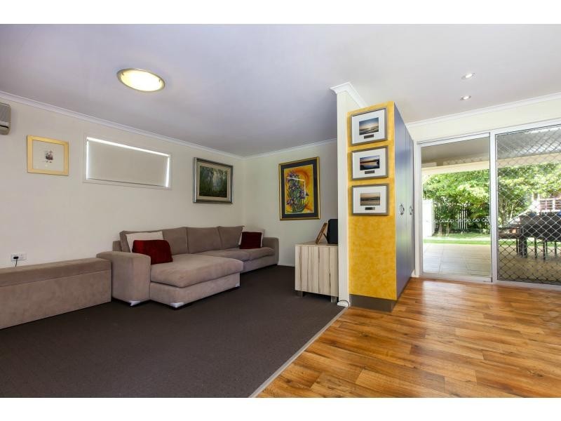 5 STANLEY STREET, Palmwoods QLD 4555