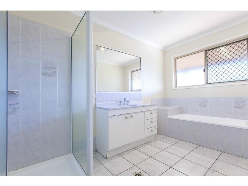 80 MULLERS Road, West Woombye QLD 4559