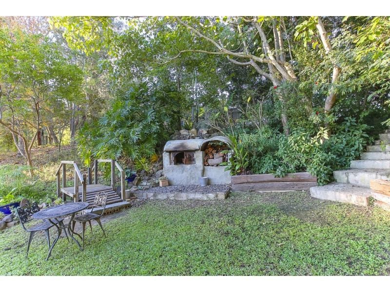 430 Blackall Range (Cnr Carruthers Rd) Road, West Woombye QLD 4559