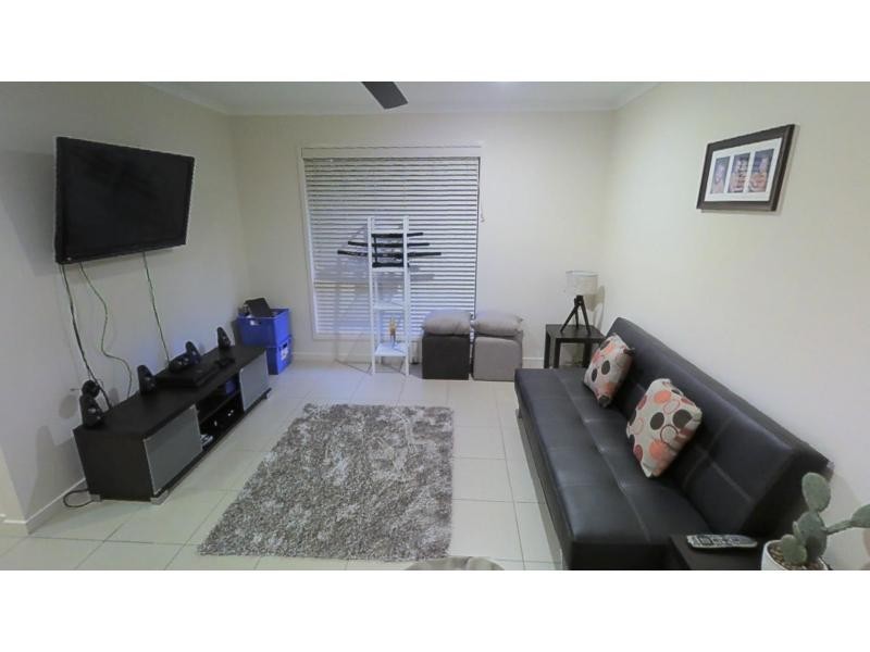 20 WHITE CEDAR Place, West Woombye QLD 4559