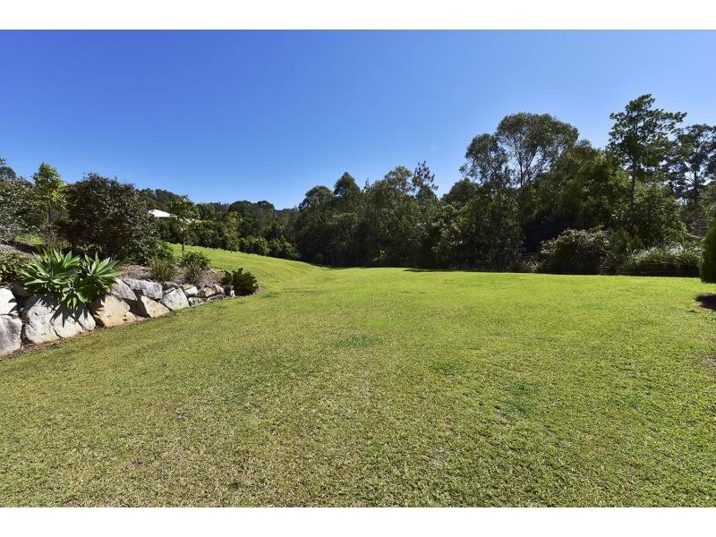 20 WHITE CEDAR Place, West Woombye QLD 4559
