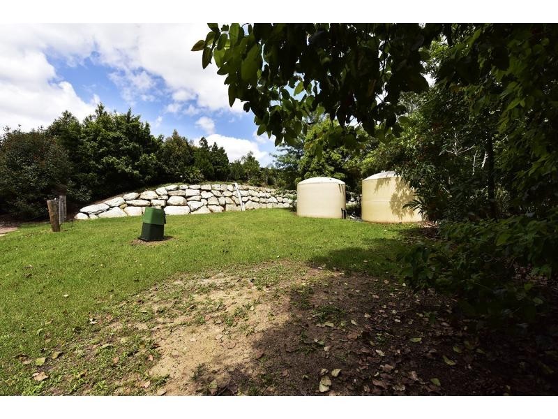 20 WHITE CEDAR Place, West Woombye QLD 4559