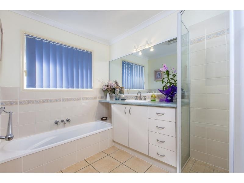 10 Palmway Close, Woombye QLD 4559