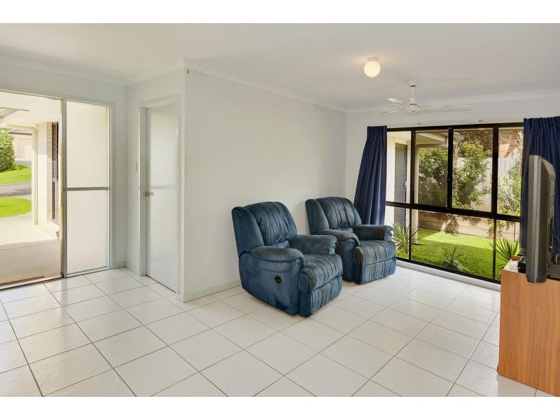 11 McKinnon Drive, Burnside QLD 4560
