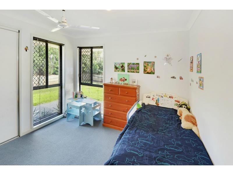11 McKinnon Drive, Burnside QLD 4560