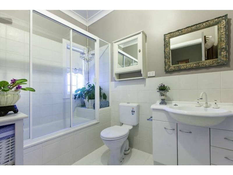 18 WILSON Avenue, Woombye QLD 4559