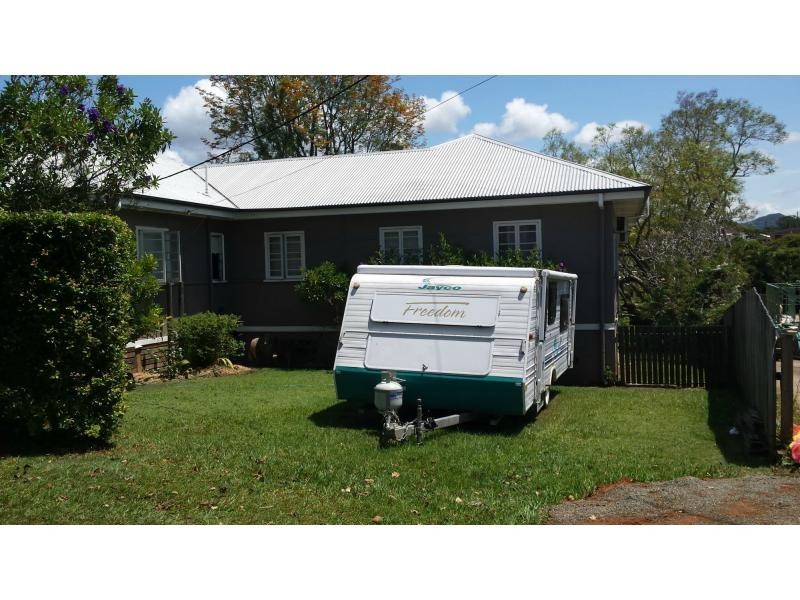 18 WILSON Avenue, Woombye QLD 4559