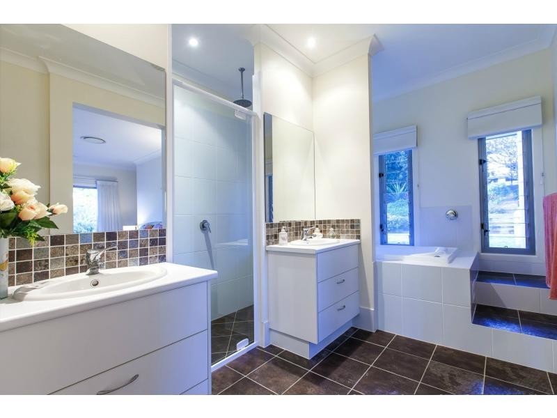 44 SCHUBERT Road, Woombye QLD 4559