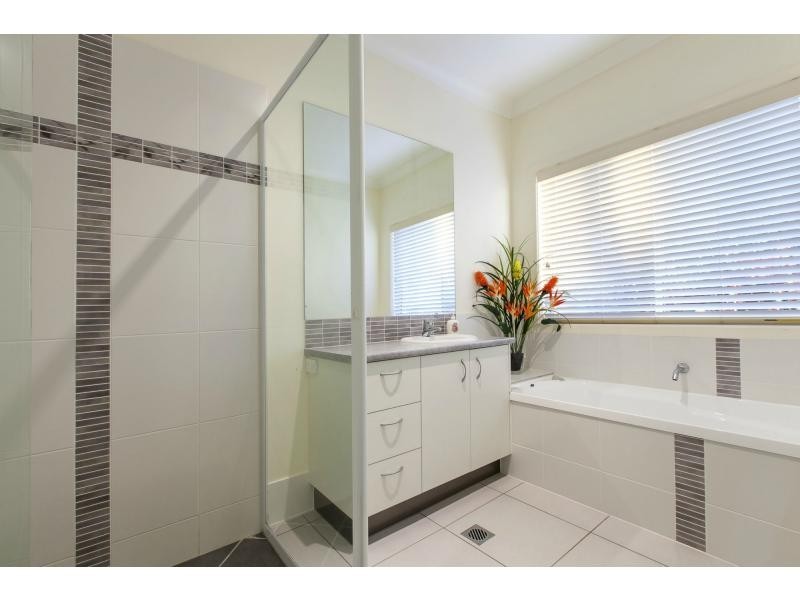 44 SCHUBERT Road, Woombye QLD 4559