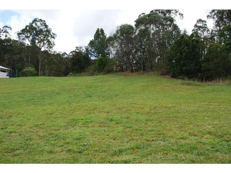 2 Tuckers Creek Drive, Nambour QLD 4560