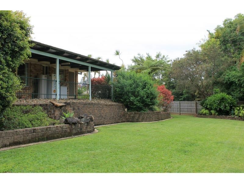 7 Homestead Place, Woombye QLD 4559