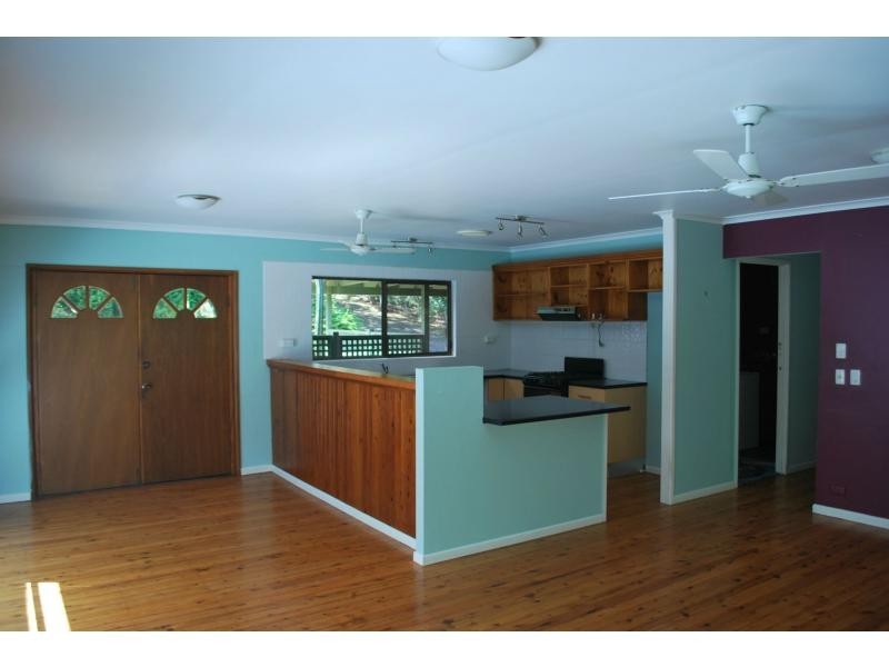 27 Carrington Drive, Flaxton QLD 4560