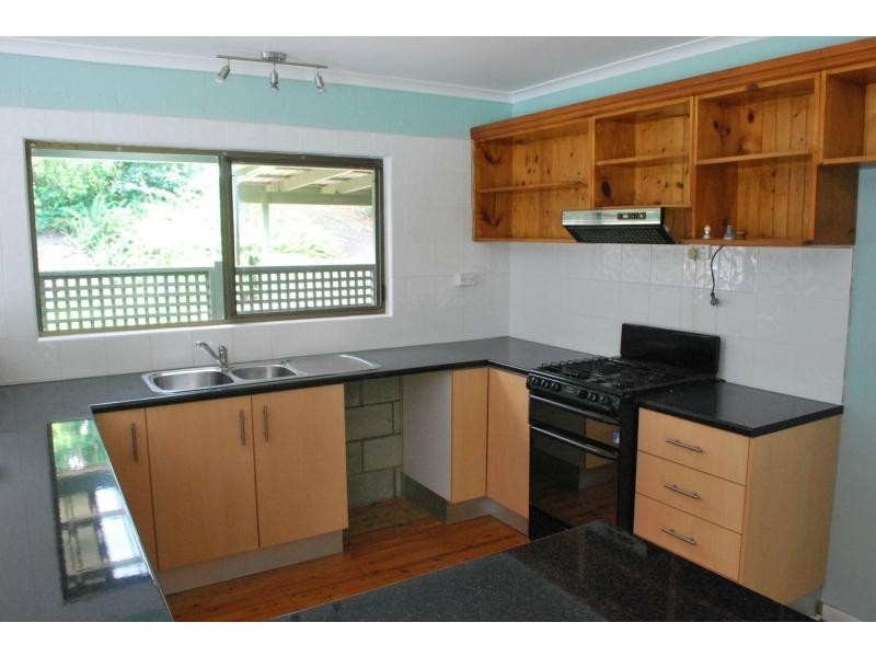 27 Carrington Drive, Flaxton QLD 4560