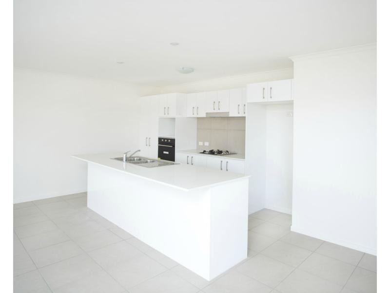 2/10 COOPER Street, Bli Bli QLD 4560