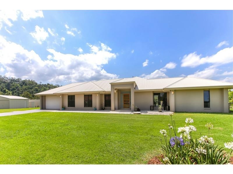 78 SPRING PASTURES Drive, Mapleton QLD 4560