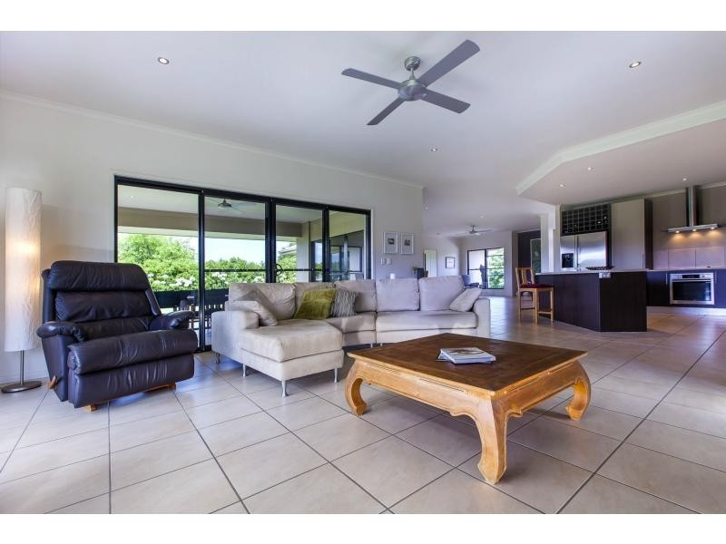 78 SPRING PASTURES Drive, Mapleton QLD 4560