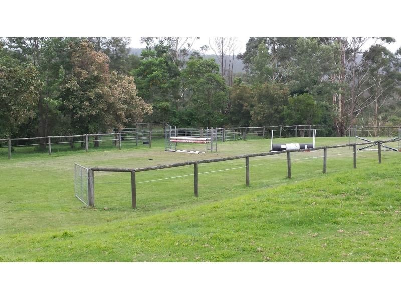 78 SPRING PASTURES Drive, Mapleton QLD 4560