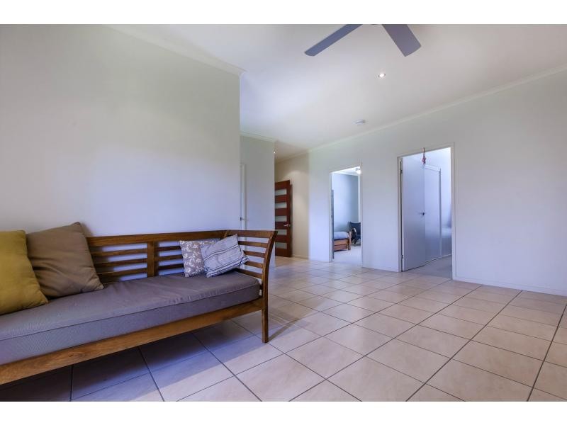 78 SPRING PASTURES Drive, Mapleton QLD 4560