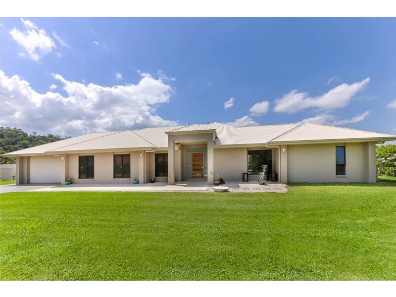 78 SPRING PASTURES Drive, Mapleton QLD 4560