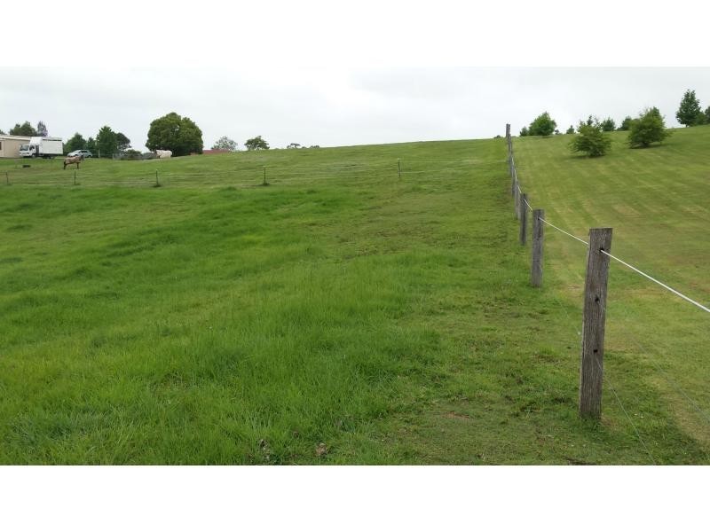 80 Spring Pastures Drive, Mapleton QLD 4560