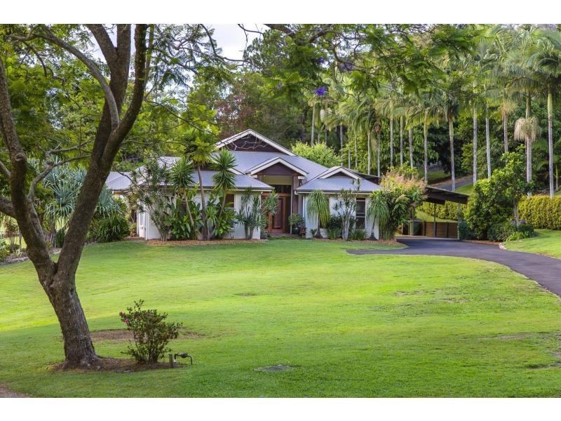 11 WOODCHESTER Close, Rosemount QLD 4560