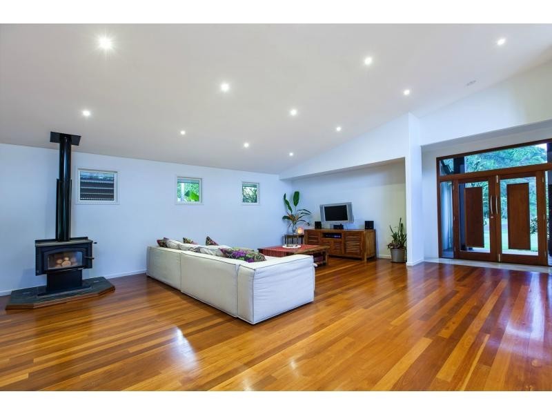 11 WOODCHESTER Close, Rosemount QLD 4560