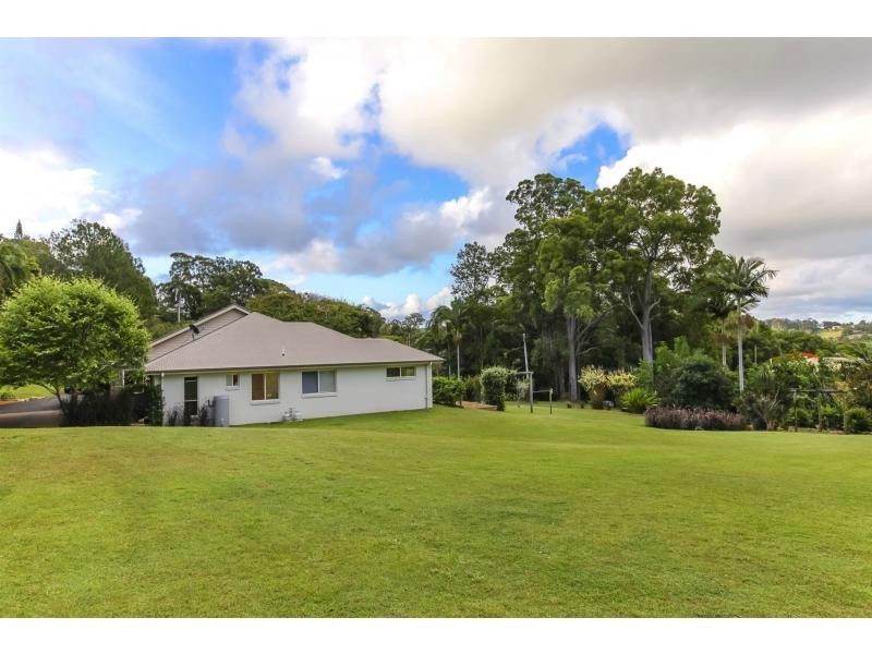 11 WOODCHESTER Close, Rosemount QLD 4560