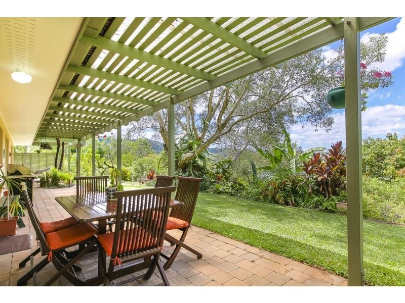 149 Towen Mount Road, Towen Mountain QLD 4560