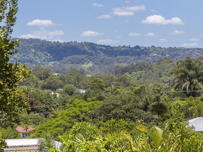 92 Countryview Street, Woombye QLD 4559