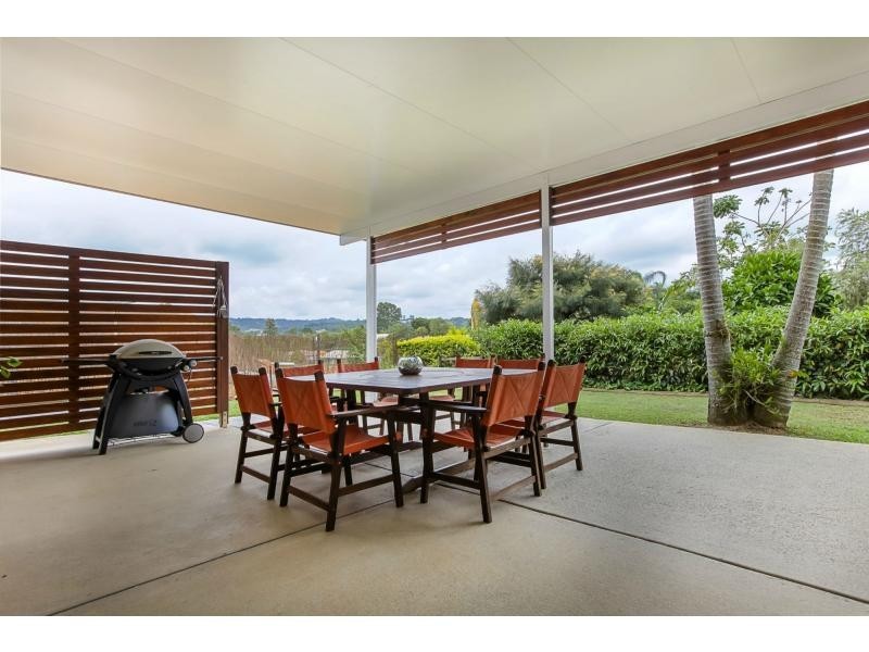 2 Bonnydoon Street, Nambour QLD 4560