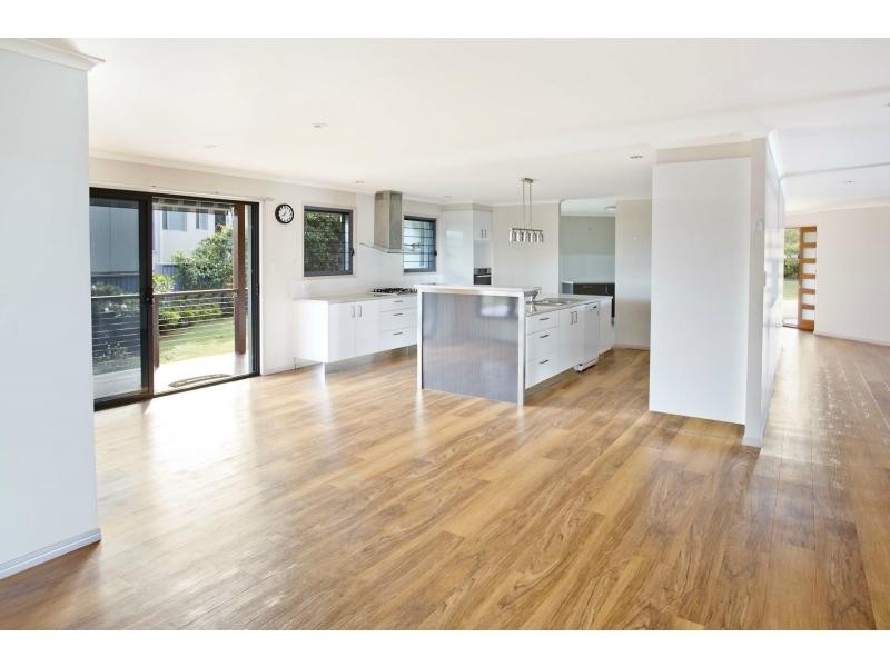 10 Longview Place, Woombye QLD 4559
