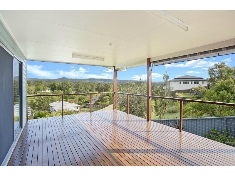 10 Longview Place, Woombye QLD 4559