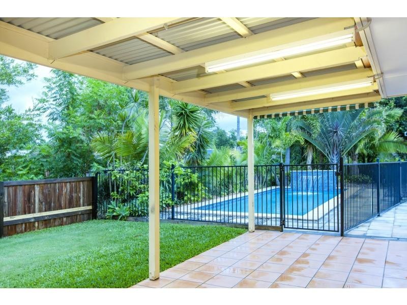 38 Rainbird Court, Palmwoods QLD 4555