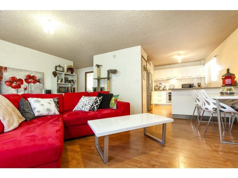 Unit 4/123-125 KING Street, Buderim QLD 4556