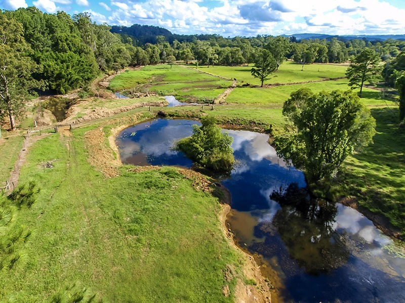 190 Winston Road South, Chevallum QLD 4555