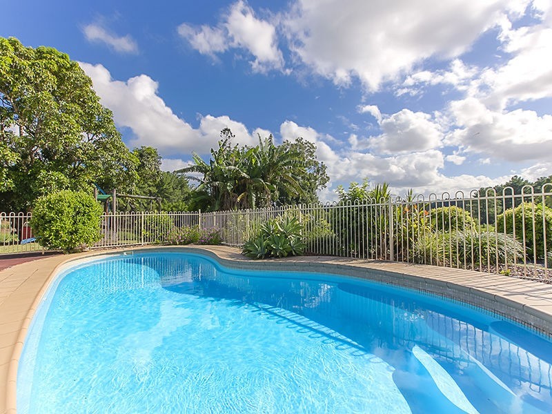 190 Winston Road South, Chevallum QLD 4555