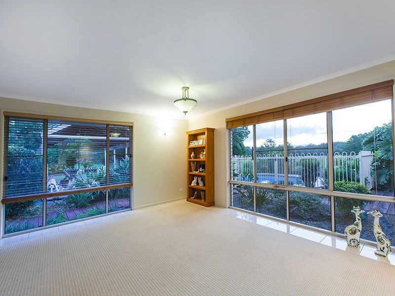 190 Winston Road South, Chevallum QLD 4555