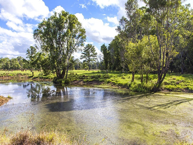 190 Winston Road South, Chevallum QLD 4555