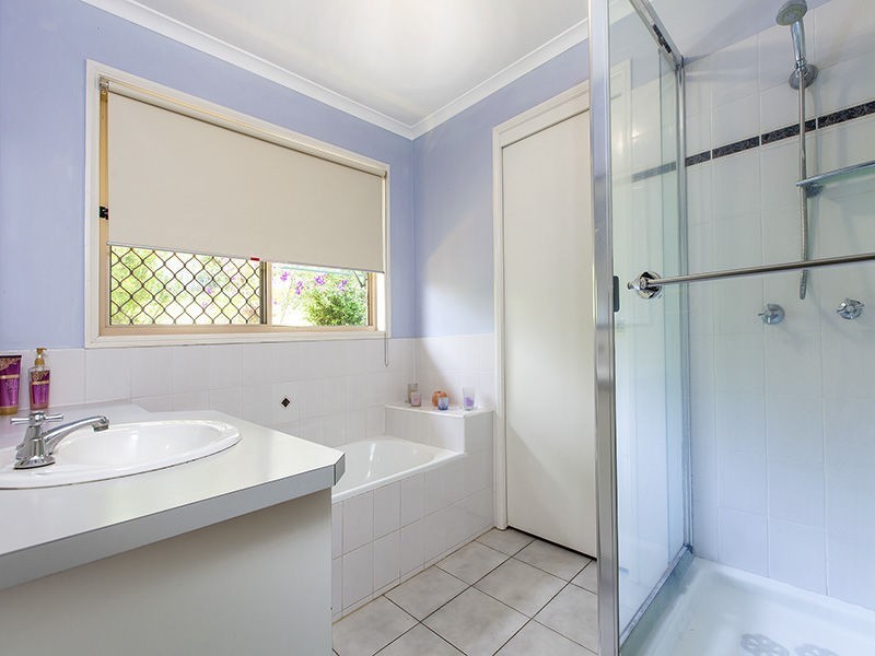 5 MOODIE Court, Woombye QLD 4559