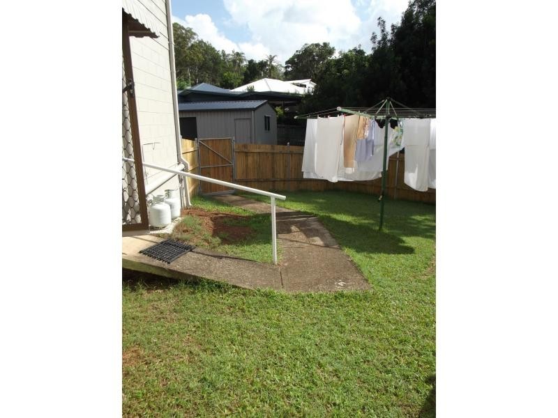 17b Holly Green Crescent, Palmwoods QLD 4555