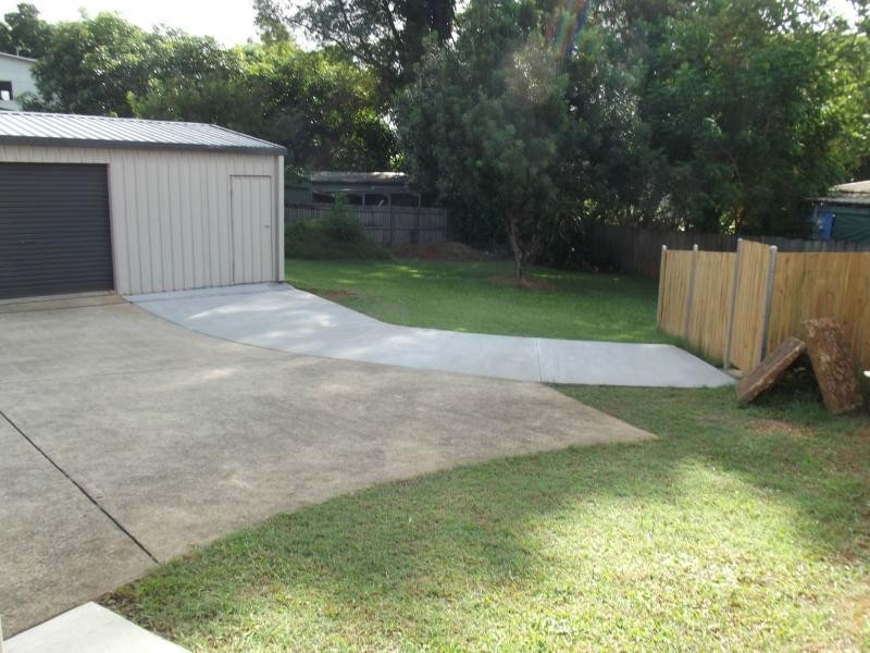 17b Holly Green Crescent, Palmwoods QLD 4555