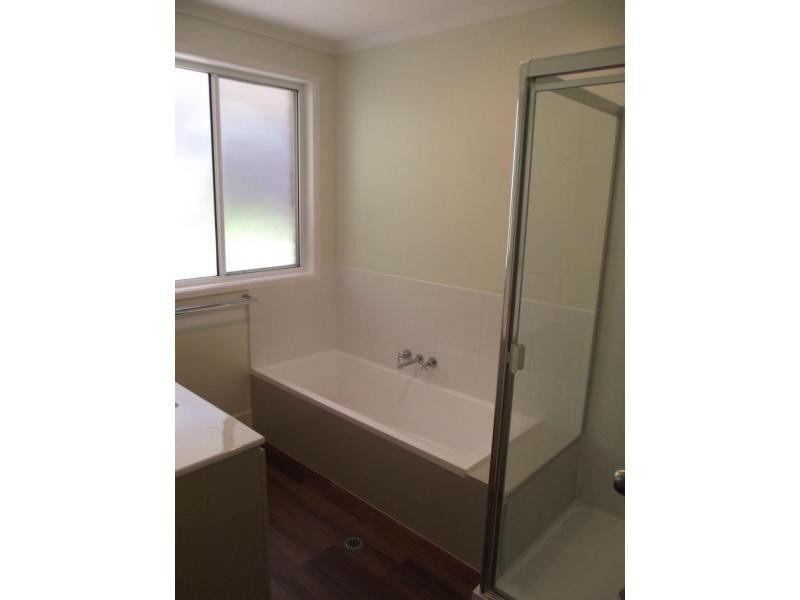 167 Panorama Drive, Rosemount QLD 4560