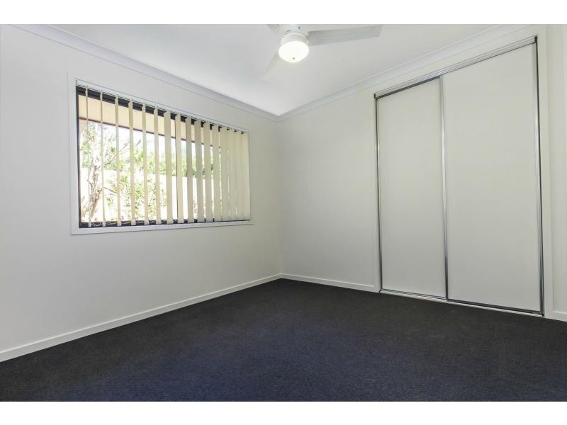 9 McKinnon Drive, Burnside QLD 4560