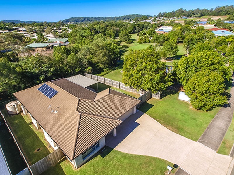 32 ROBERTSON Drive, Burnside QLD 4560