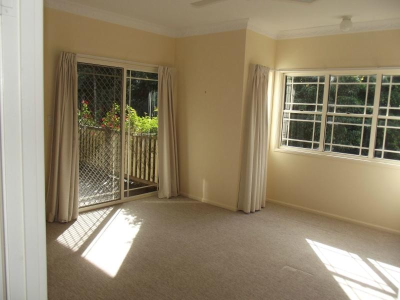 16 Dinmore Street, Woombye QLD 4559