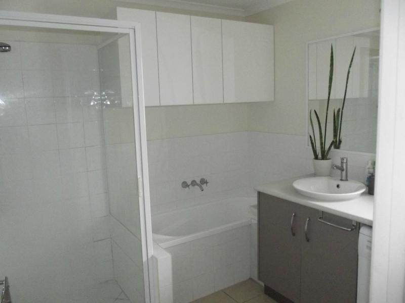 Unit 4/6A Low Street, Yandina QLD 4561